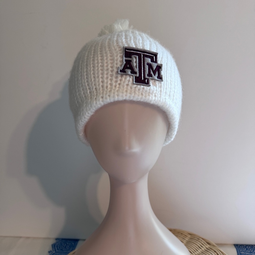 Adidas Texas A&M Aggies White Knit Beanie Pom Pom Embroidered Patches Athleisure